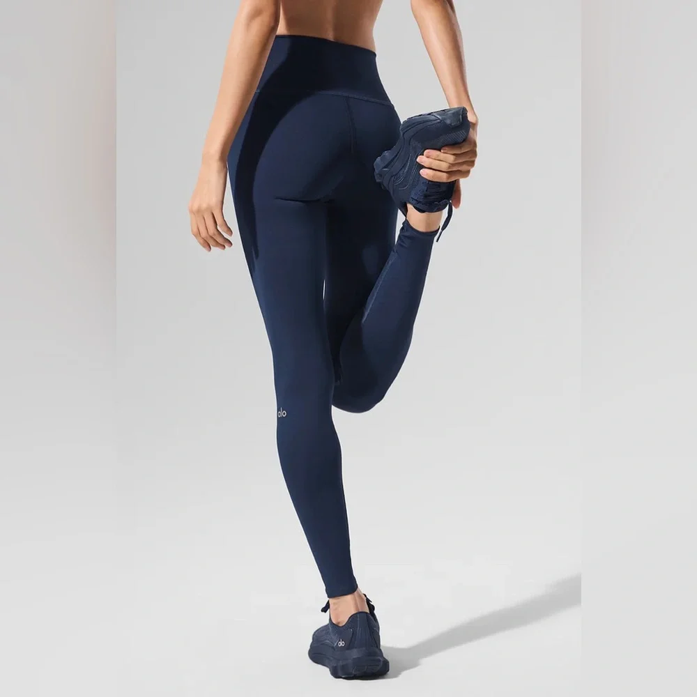 ALO YOGA | ✨NEW✨ High-Waist Airlift Legging in Navy
